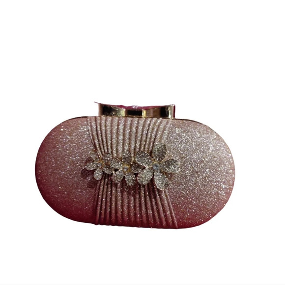 Glamour 7 Piece Set😍 - Picture 7 of 13